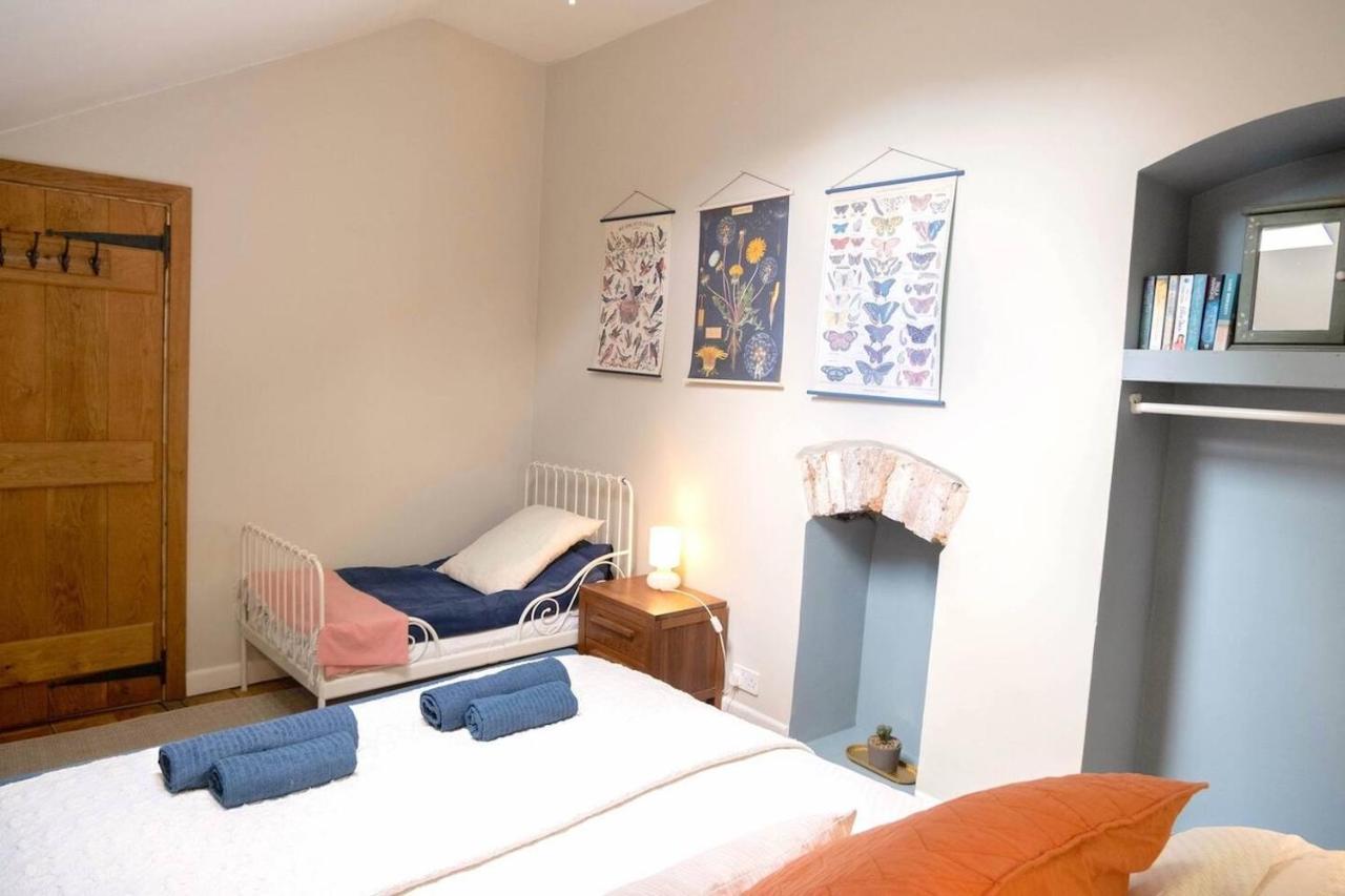 Lovely Property In The Heart Of Somerset, Sleeps 9 Shepton Mallet Kültér fotó