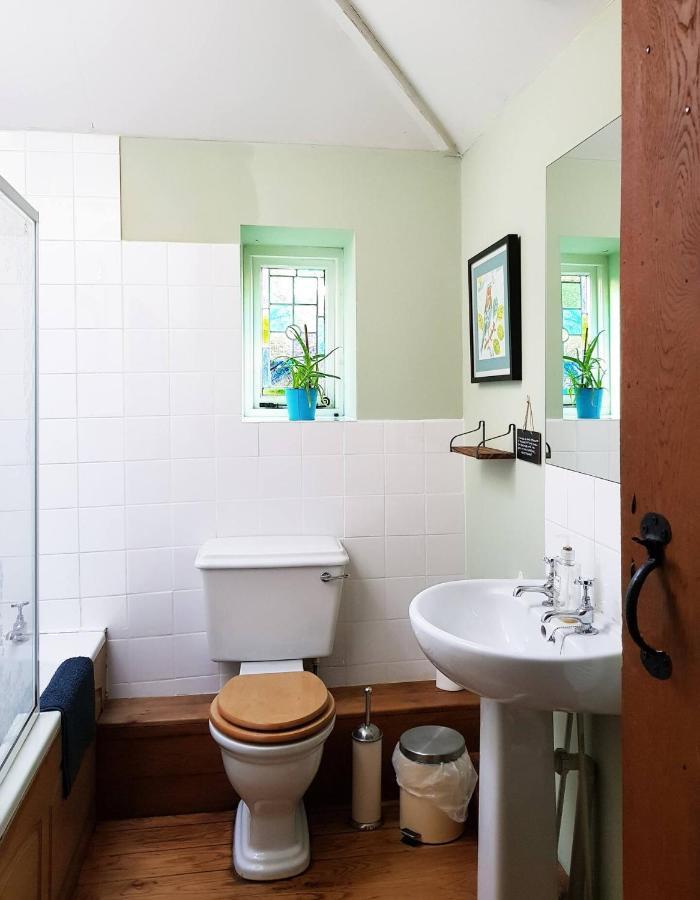 Lovely Property In The Heart Of Somerset, Sleeps 9 Shepton Mallet Kültér fotó