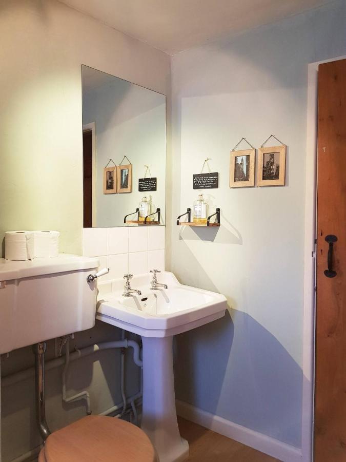 Lovely Property In The Heart Of Somerset, Sleeps 9 Shepton Mallet Kültér fotó